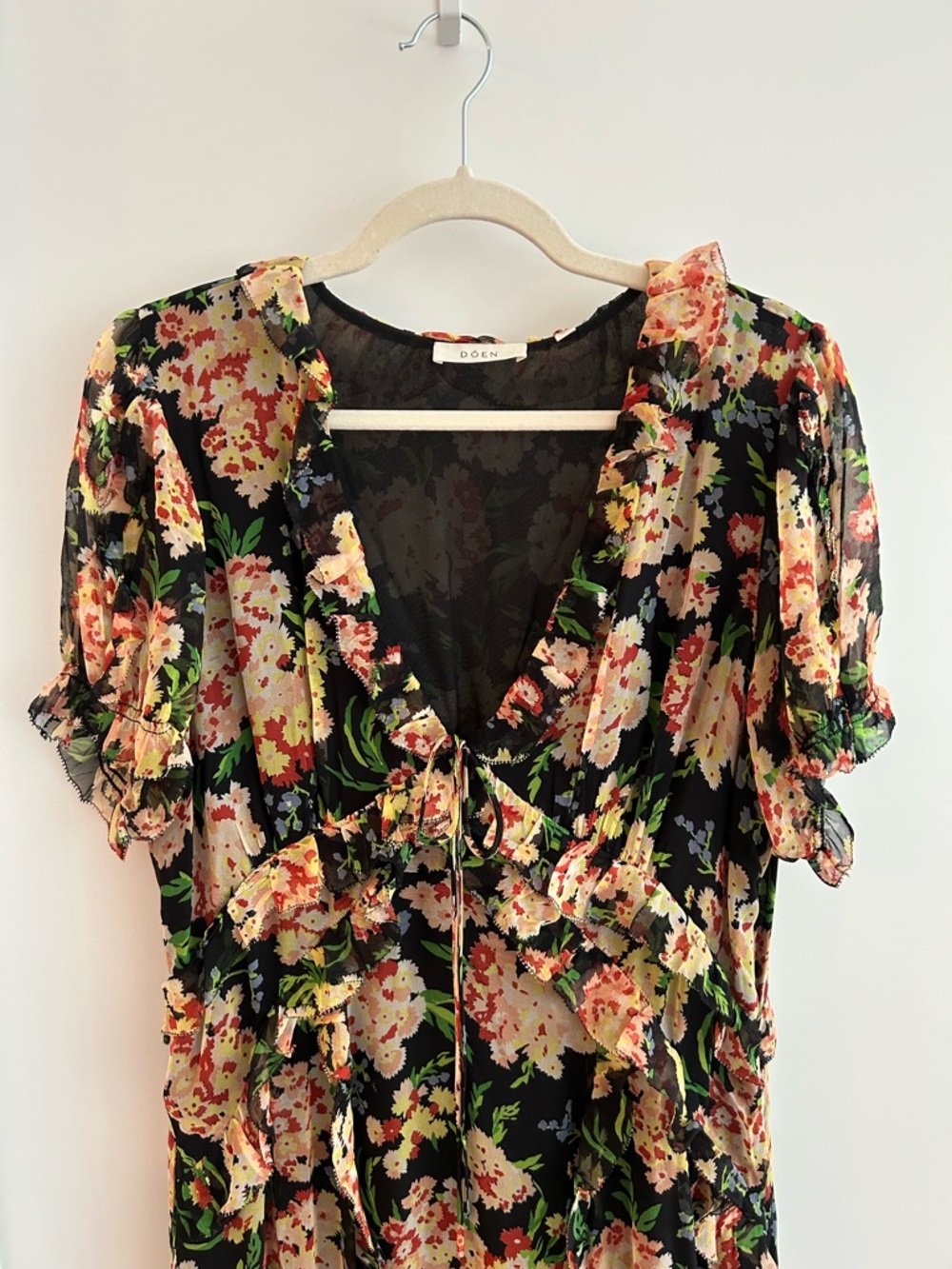 Doen Elisabeth Black Floral Maxi Dress - Picture 6 of 10